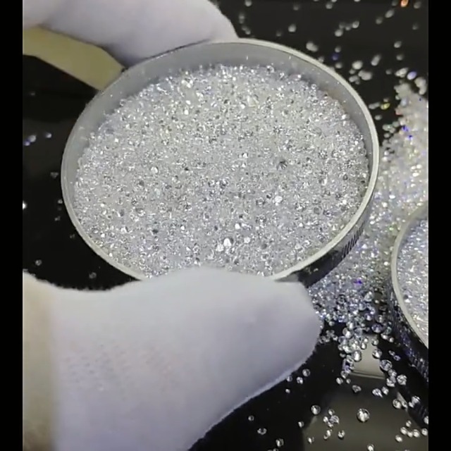 Amazon.com: 1000pcs White AAAAA Round Machine Cut Small 1mm Cubic