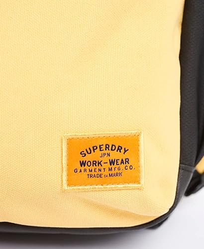 Miniatura 5 de Superdry Mochila esencial Montana para hombre, diseño clásico, amarillo, (Pigment Yellow), talla única , Mochilas tipo mochila