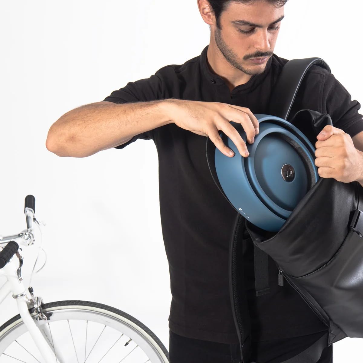 CLOSCA. Casco pieghevole da bicicletta. Casco con visiera. Casco da bicicletta per adulti. Casco da bicicletta e casco scooter elettrico. Casco da donna e casco da uomo.