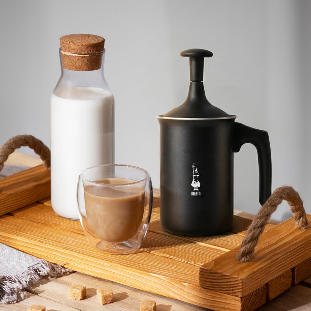 Bialetti Tutto Crema, Perfect Cream, No apto para cocinas de inducción, Apto para lavavajillas, Aluminio antiadherente, 3 Tazas (160ml)
