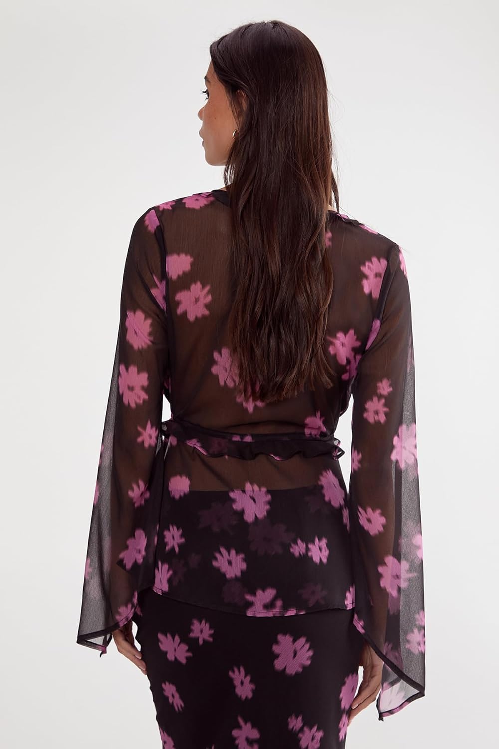 Nasty Gal Womens Ditsy Chiffon Ruffle Tie Front Fluted Sleeve Top - Image 4