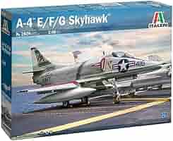 Amazon.co.jp: イタレリ A-4E/F/G スカイホーク 1/48スケール