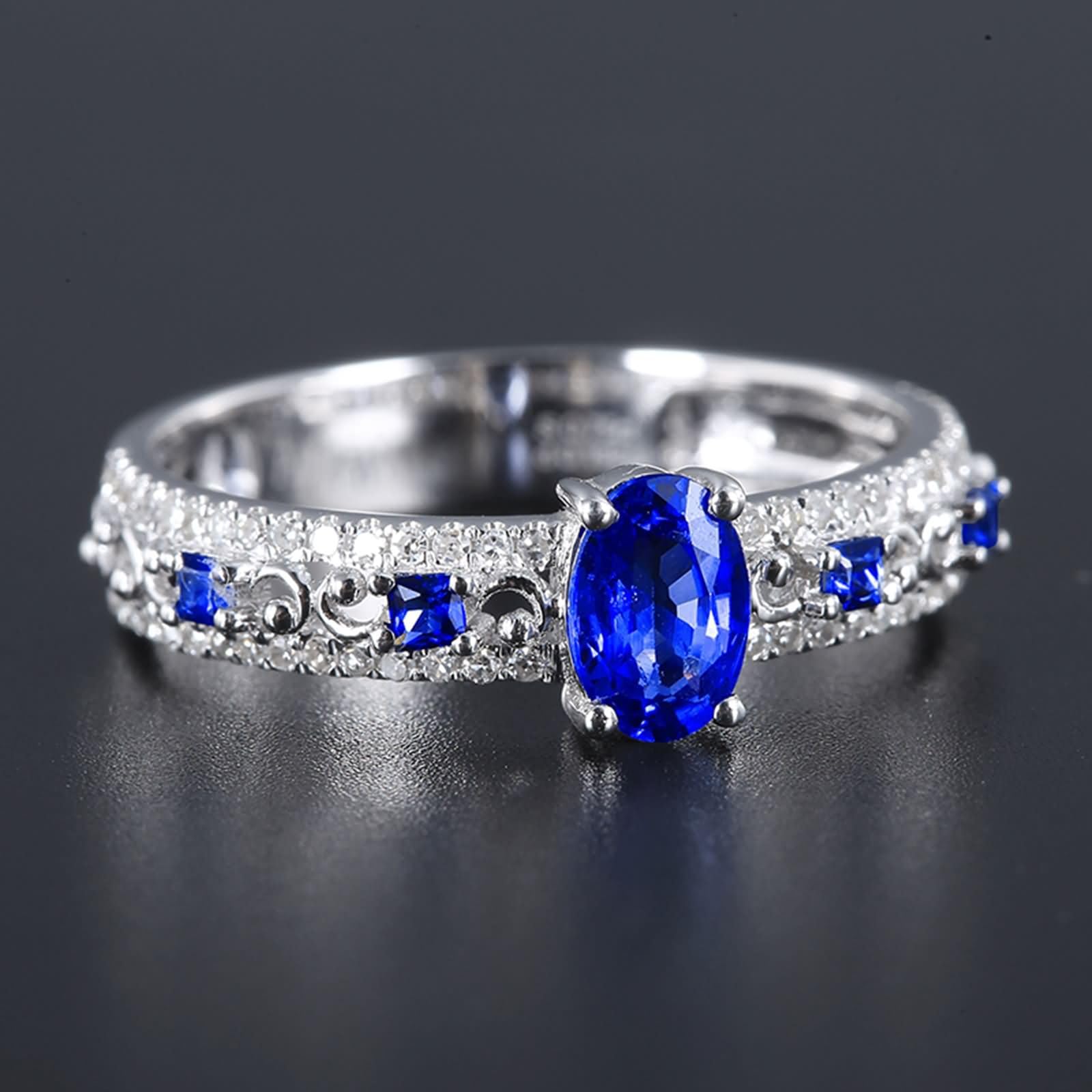Damen Eheringe Ringe Weißgold 9 Karat / 14 Karat / 18 Karat, 4 Zinken Oval mit Erstellter Saphir 0,75 Karat und Moissanit, Blau Silber Verlobungsring Ehering Damen Ringe