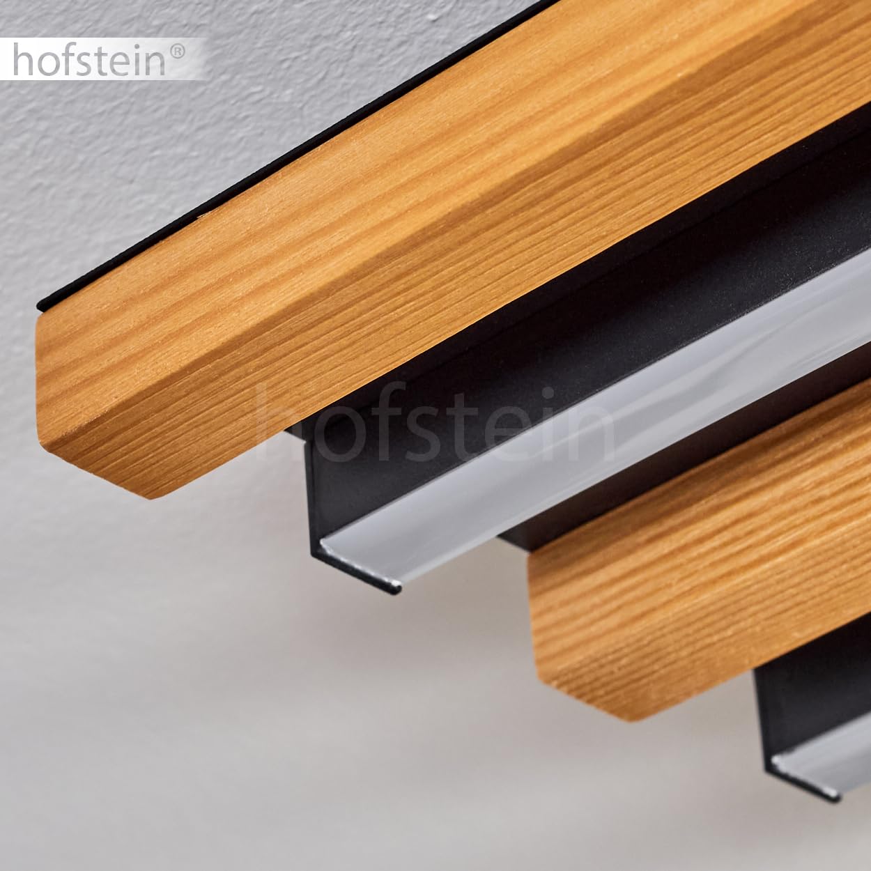 Lampada da soffitto a LED Favorina, dimmerabile, in metallo/legno/plastica, colore nero/naturale/bianco, 37 Watt, 4380 lumen, 2700-6500 Kelvin, lunghezza 81 cm, dimmerabile/colore della luce