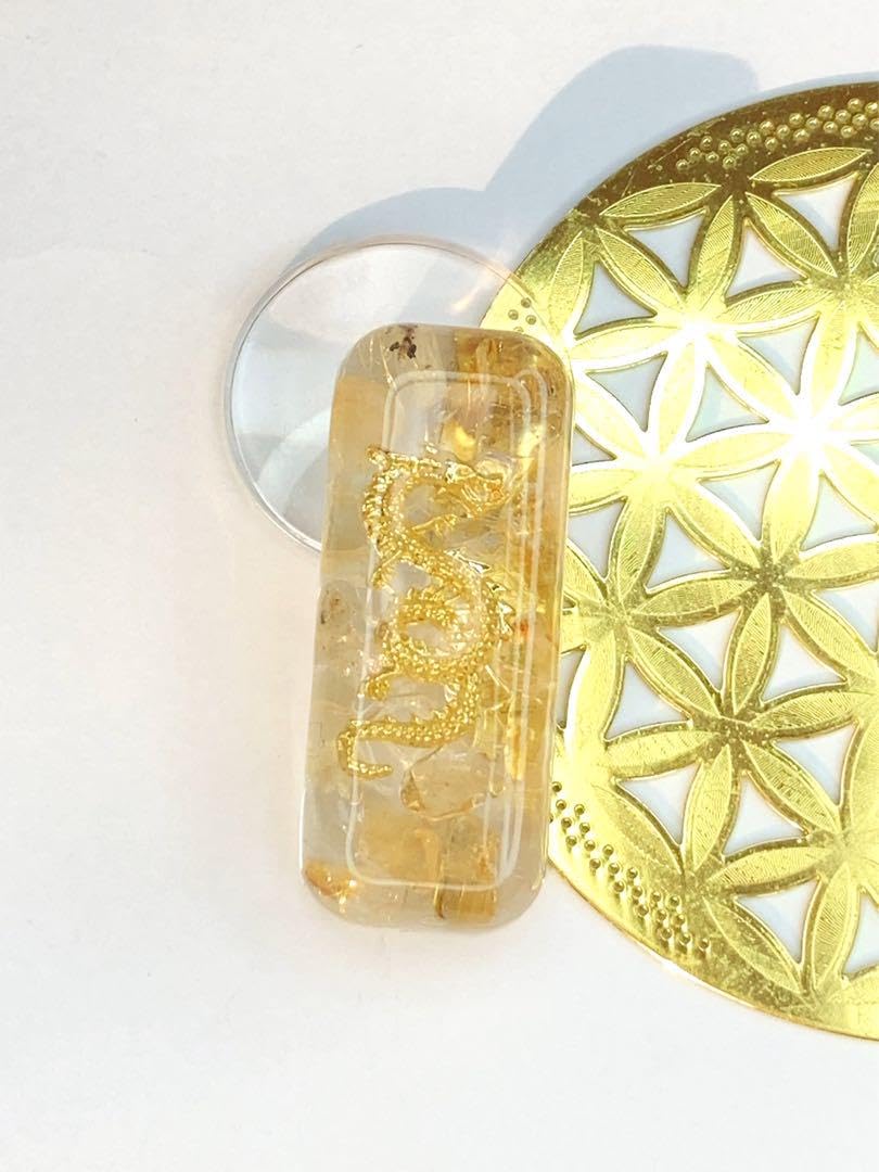 蛇の抜け殻✨ドラゴン✨12干支✨辰✨招福鈴✨白蛇のお守り【天赦日ご祈祷済み】AA Amazon.co.jp: 蛇の抜け殻ドラゴン12干支辰白蛇のお守り天赦日ご