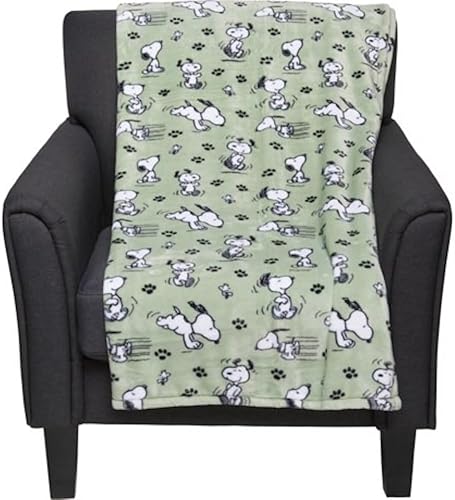 Berkshire Home & Blanket Co. Peanuts Gang Snoopy Happy Dance - Manta suave de terciopelo (espuma de mar, 50 x 70 pulgadas) disponible en Yaxa El Salvador