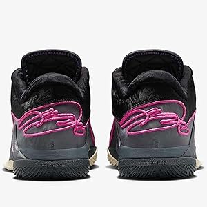 Amazon | [ナイキ] レブロン 22 