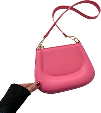 Girls Saddle Shape Bag Versatile Women Shoulder Bag & Practical Women Handbag Companion for Any Occasion