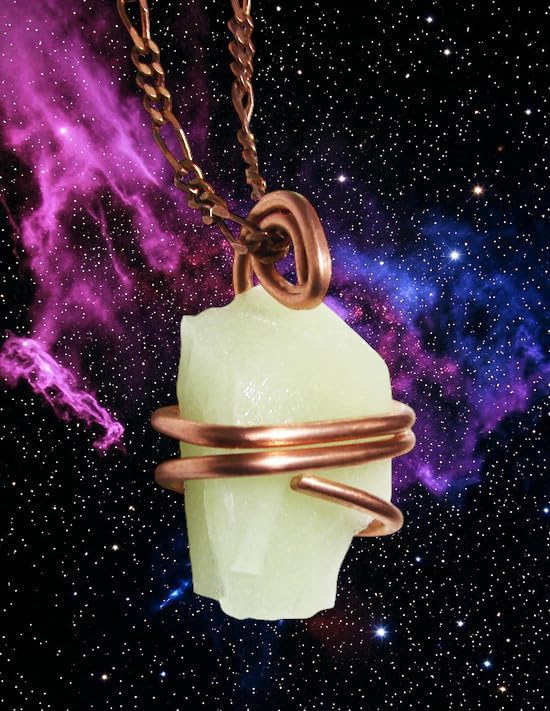 Kryptonite Glow in the Dark Glowing Rocks Pendant/Jewelry Strontium Aluminate/Cosplay/Absorb Radiation #84
