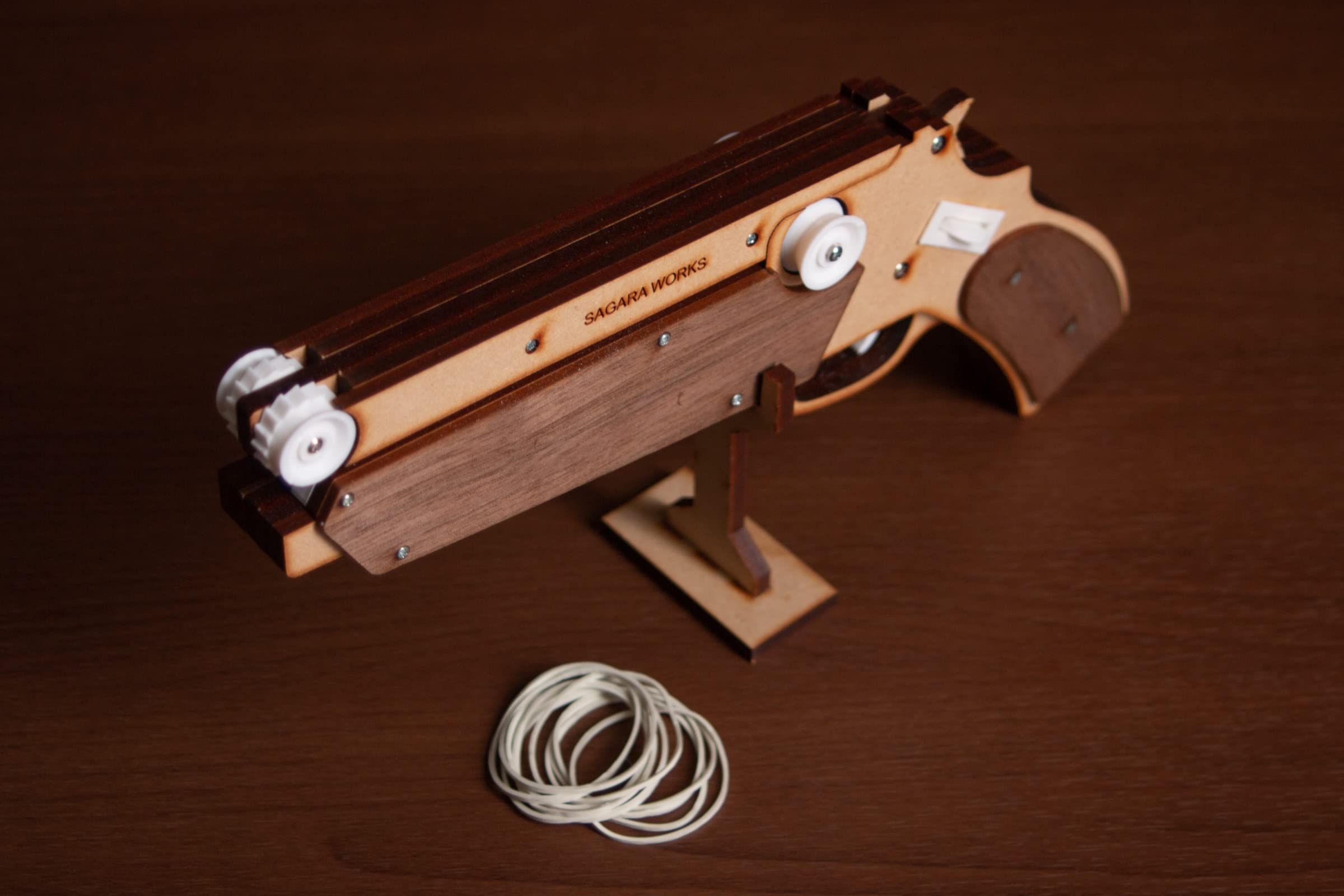 Amazon.co.jp: 水平二連式長距離射撃輪ゴム鉄砲「SAGARA RG1500W 双燕