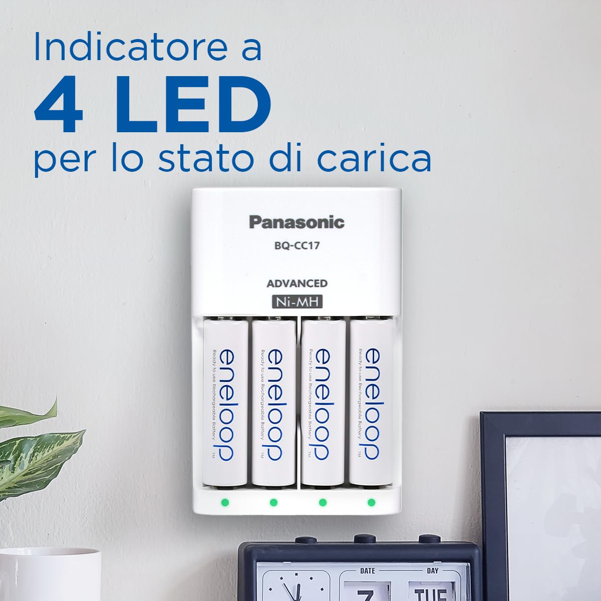 eneloop Caricabatterie Smart per Batterie AA/AAA Ni-MH, Include 4 Batterie AA 2000 mAh, 100-240V, Ricarica in 7 Ore