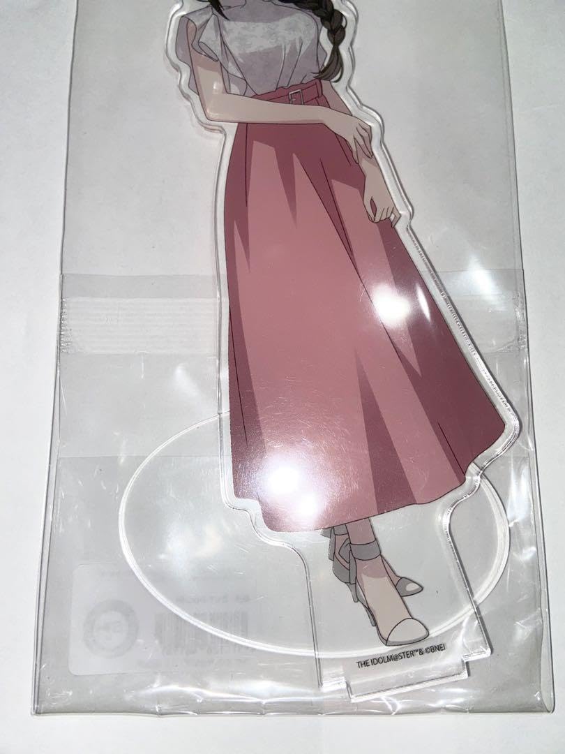 Amazon.co.jp: 桑山千雪 マルイ POP UP SHOP アクリルスタンド