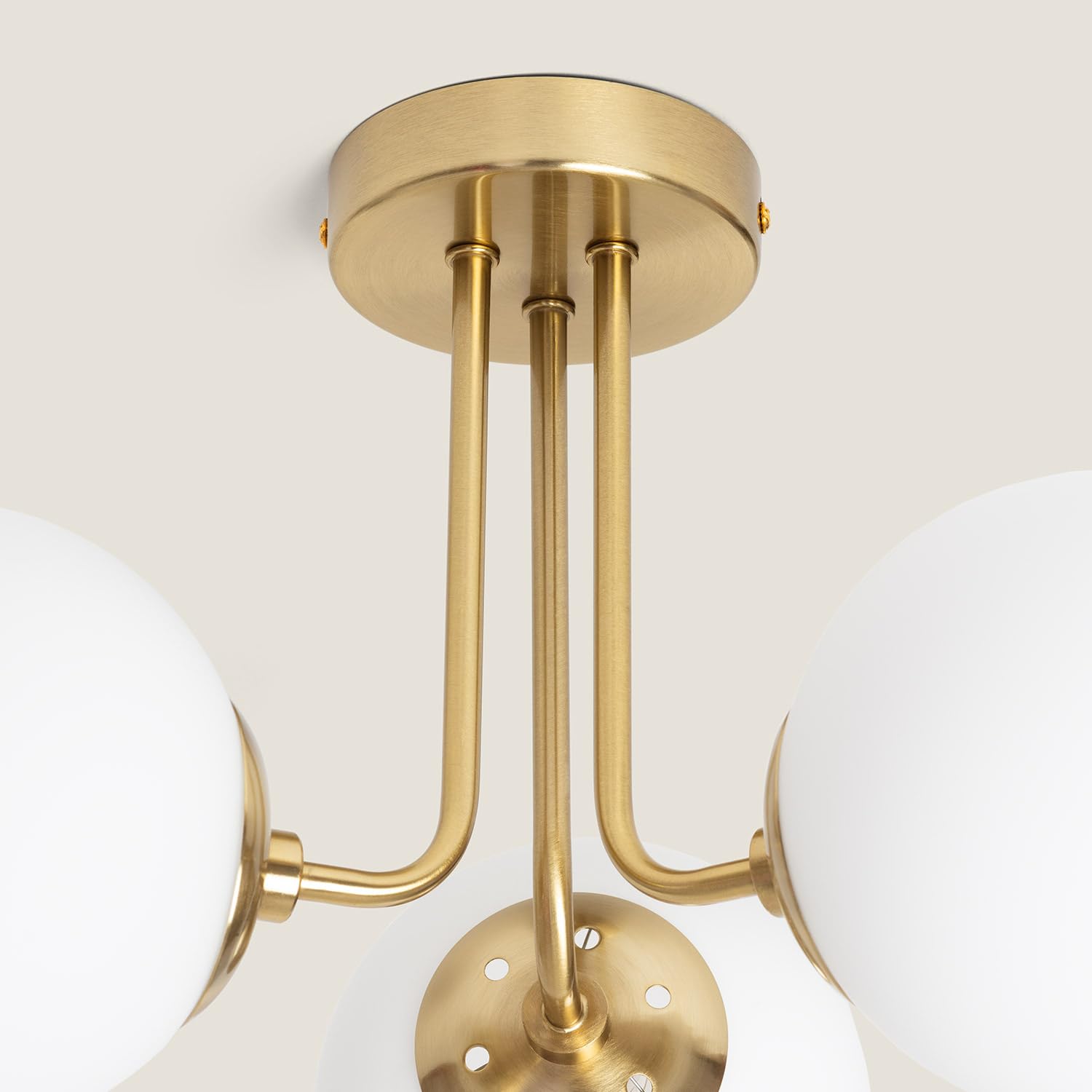 LEDKIA Lampadario Metallo e Vetro Moonlight Brass 3 punti luce Bianco | Attacco E27 | Design Moderno per Interni | IP20 | Ø41 cm, Bianco