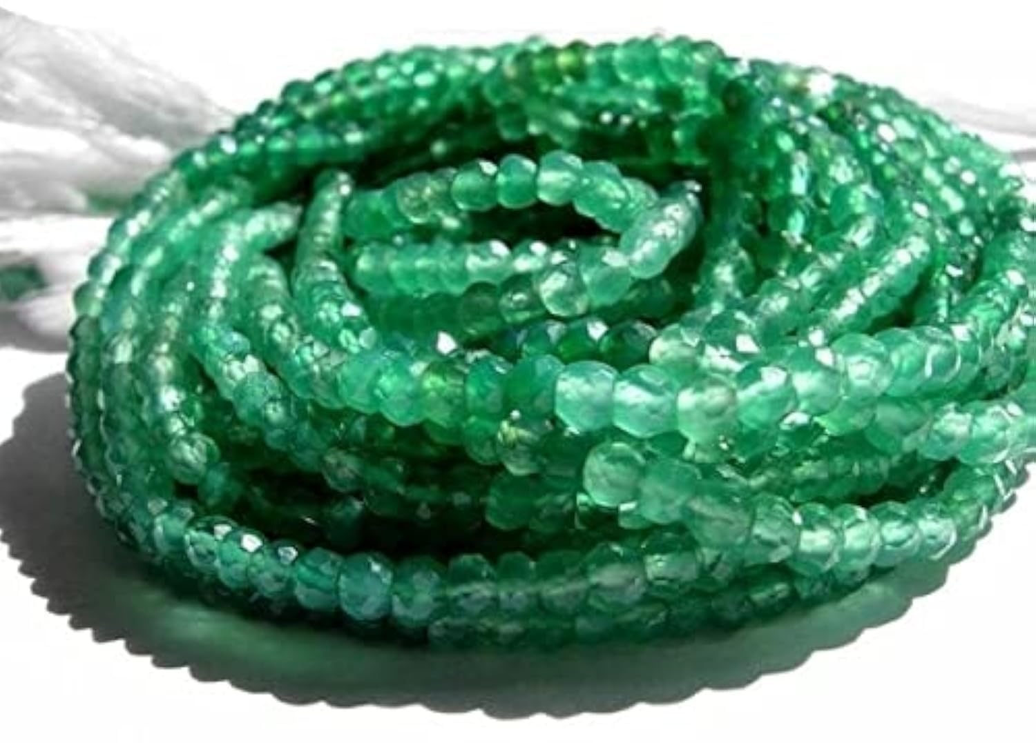 Rondelles Onyx Vert 3.5mm, l'éclat d'une pierre naturelle unique