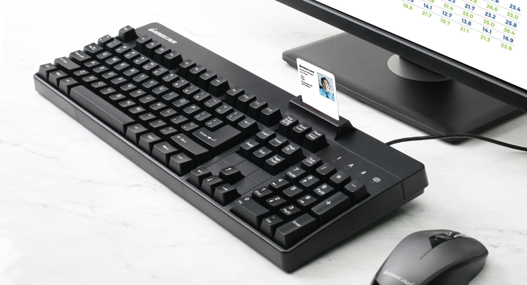 IOGEAR Tastiera cablata, nero (GKBSR202TAA)