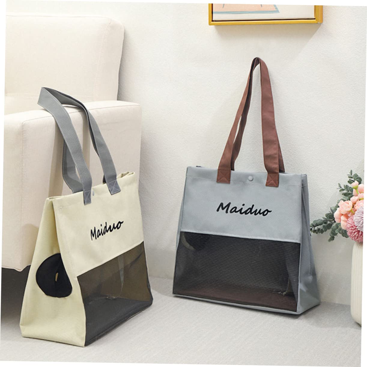 HOLIDYOYO Breathable Cat Carrier Bag Portable Mesh Pet Backpack for Cats and Dogs Travel Friendly Comfortable Design for Hiking Shopping and Outings