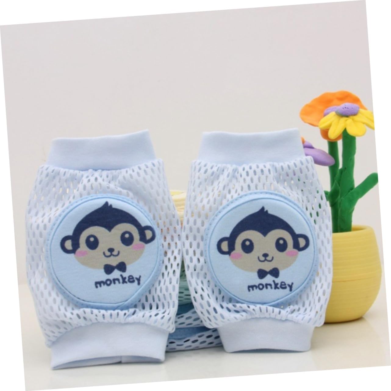 COLLBATH Crawling Pad for Baby 3 Sets of Boys and Girls Kneepads Safe Comfortable Breathable Material Machine Wash Safe
