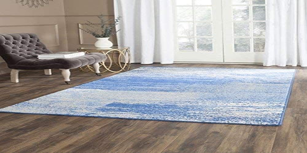 SAFAVIEH Adirondack Collection Accent Rug - 4' x 6', Silver & Blue, Modern Abstract Design, Non-Shedding & Easy Care, Ideal for High Traffic Areas in Entryway, Living Room, Bedroom (ADR112F)