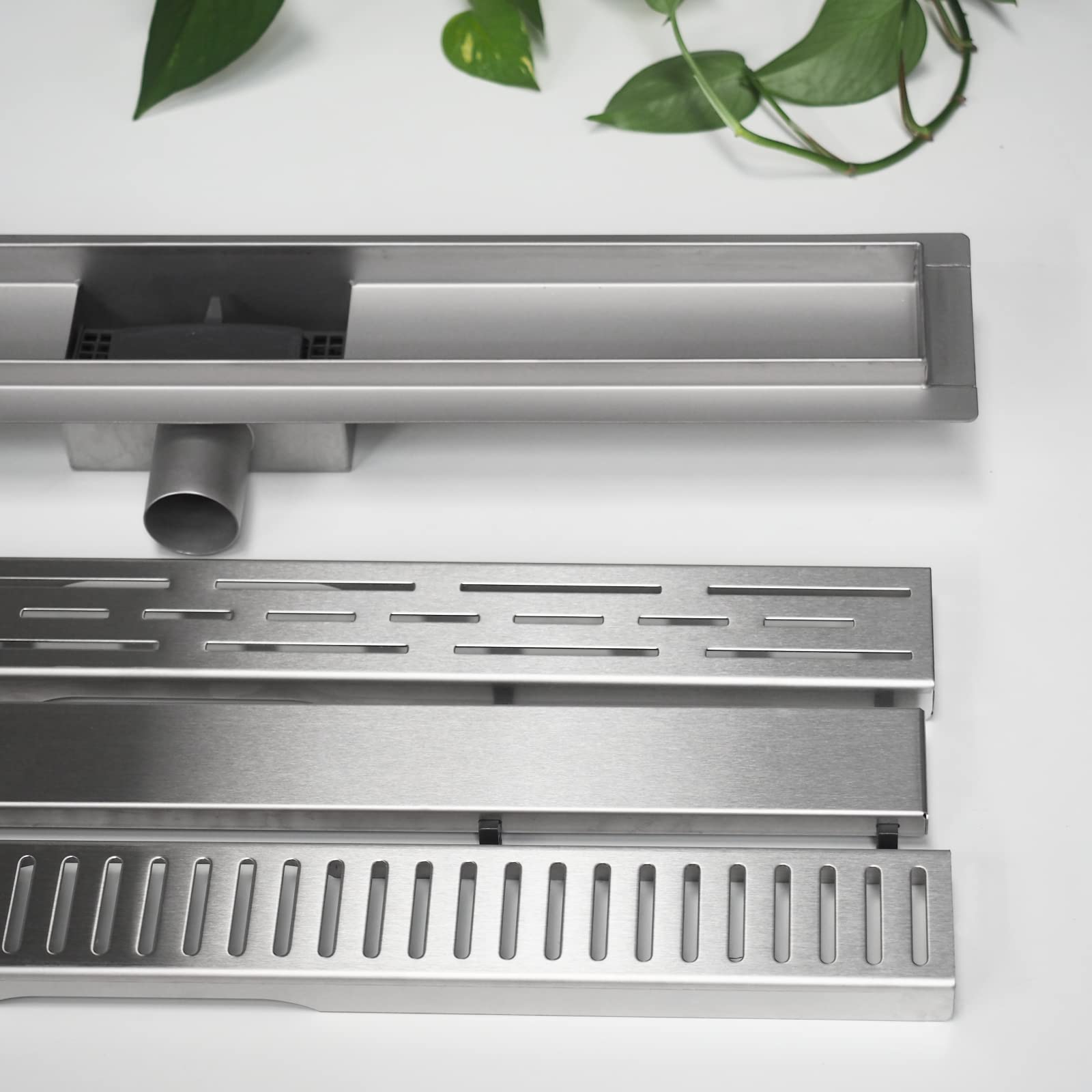 WITEN&NOCK Duschrinne 70 cm Befliesbar Drainset Edelstahl Bodenablauf für bodengleiche Dusche mit Geruchsstopp Haarsieb extra flach Edelstahl gebürstet Komplettset mit Bodenbefestigung