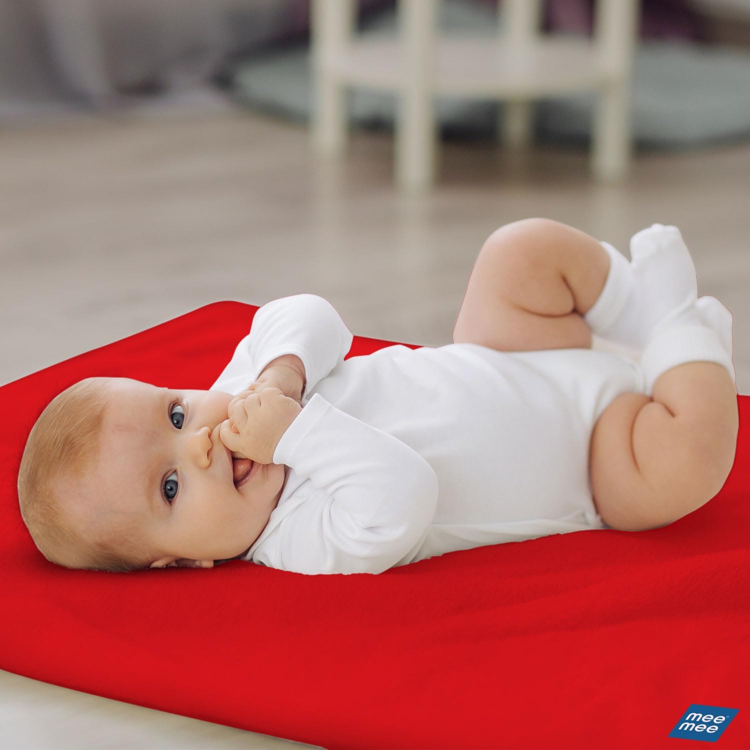 Mee Mee Instadry Cotton Bed Protector Mattress Extra Absorbent, Breathable, Soft and Gentle, Reusable Waterproof Quick Dry Baby Cot Sheet for Infants, 0 to 9 Months, 50X70Cm (Color May Varies)