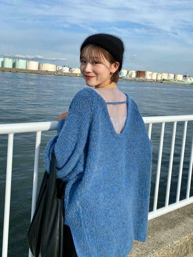 Amazon.co.jp: 川口春奈着用 2022AW Kastane メランジVあきニットプル  