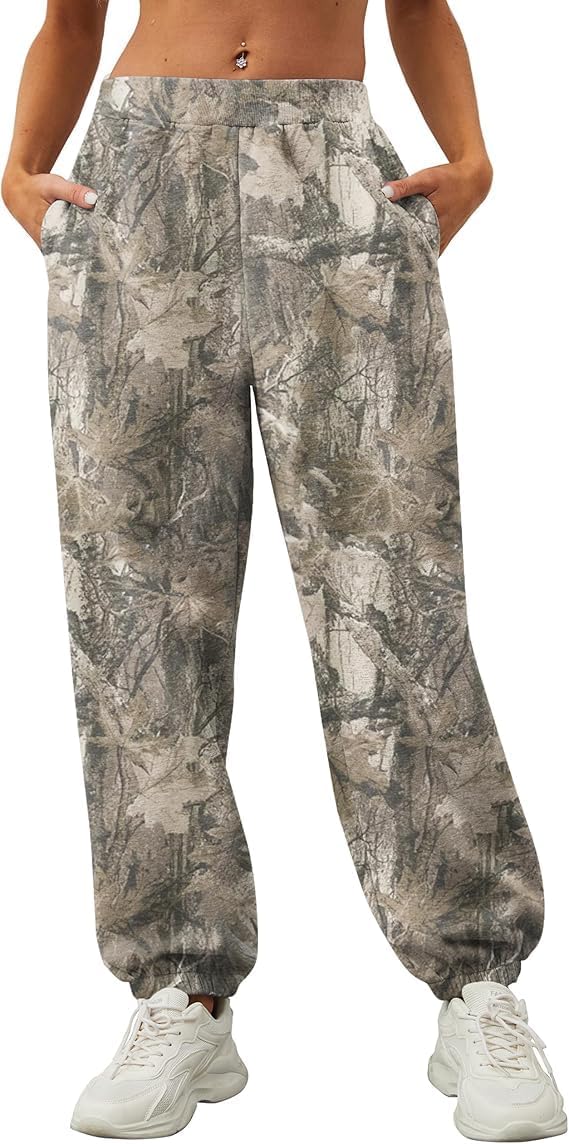 Women Camo Baggy Fleece Sweatpants Elastic High Waisted Trouser Active Workout Jogger Pant Lounge Bottoms with Pockets