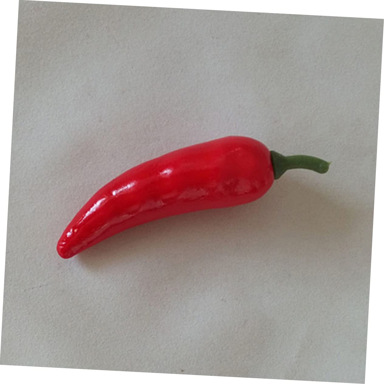 Lorigun 60pcs Artificielle Petit Piment de Simulation Chili Mini Tricolore ( Rouge + Jaune + Vert) Petit Piment réaliste réaliste Faux décor à la Maison de légumes Chaque Couleur 20pcs