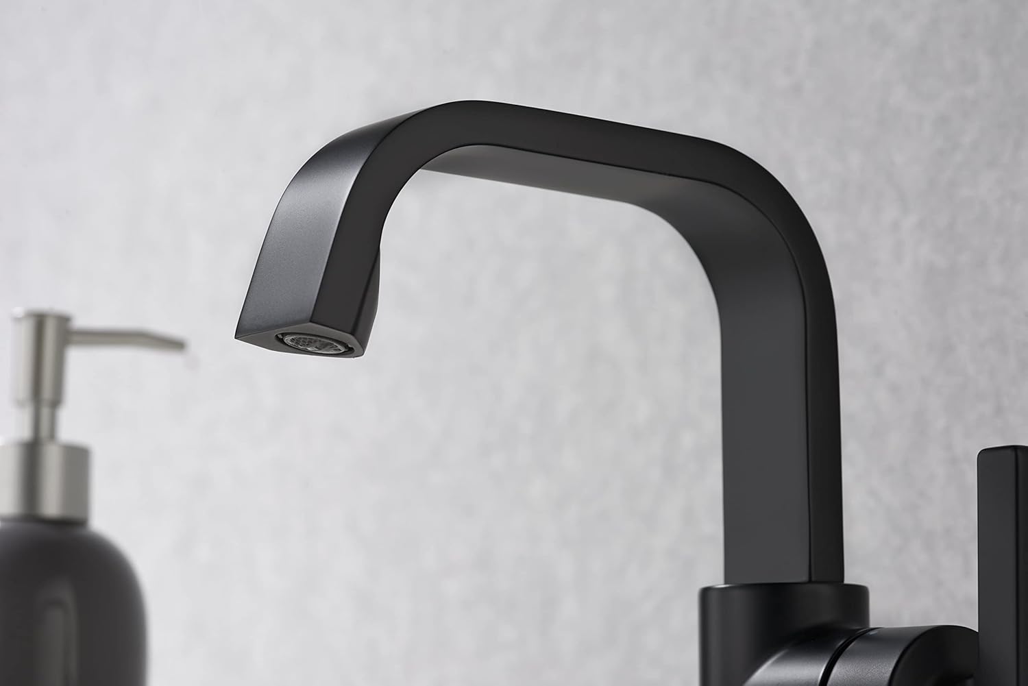 Ultra Faucets UF38407 Bathroom Faucet, Single-Handle Lavatory Faucet, Matte Black