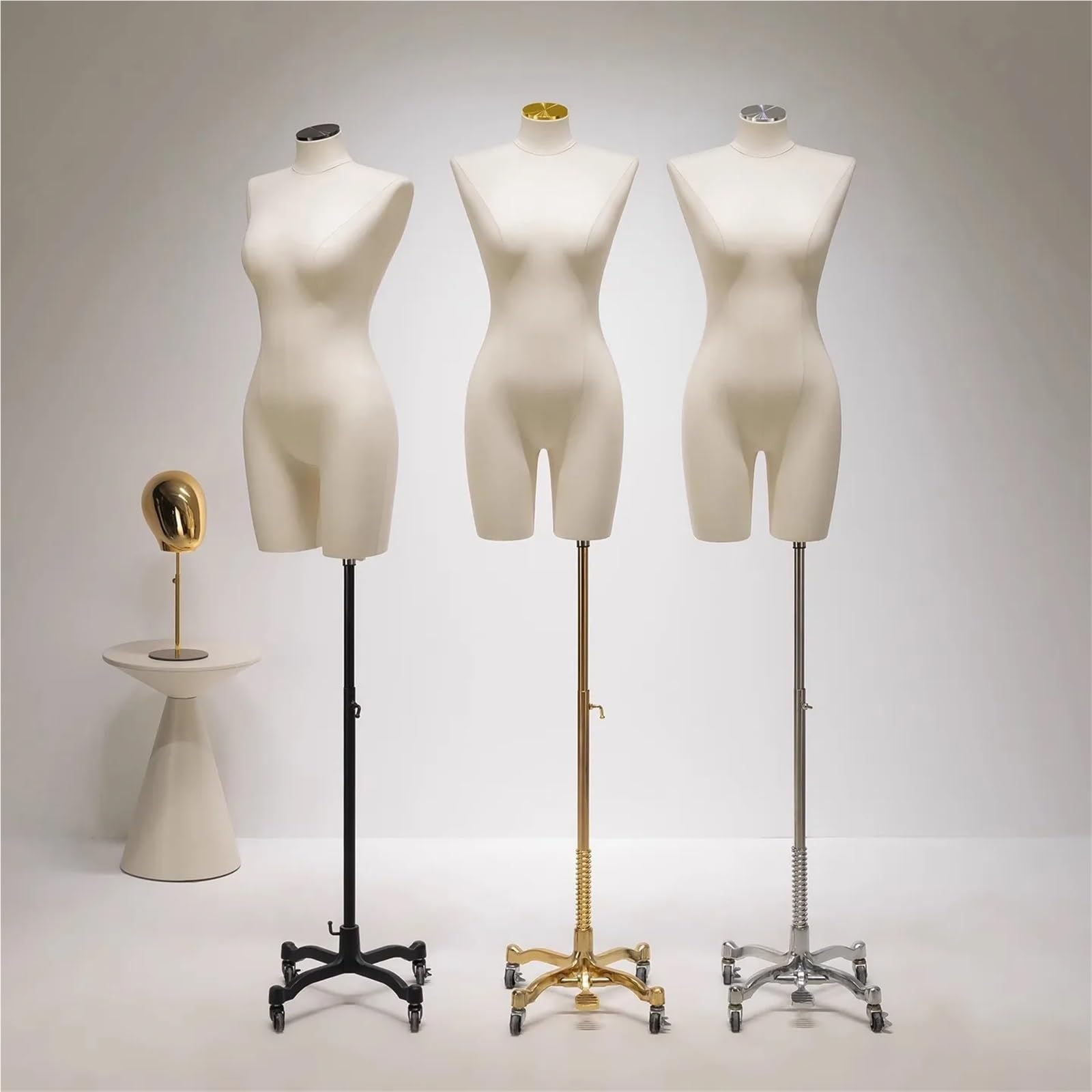 Schneiderpuppe Weiße langbeinige Schaufensterpuppe Vêtement Femmes Kleid Form Eine weibliche Attrappe Halbkörper for Kleidung Display(Silver Base)