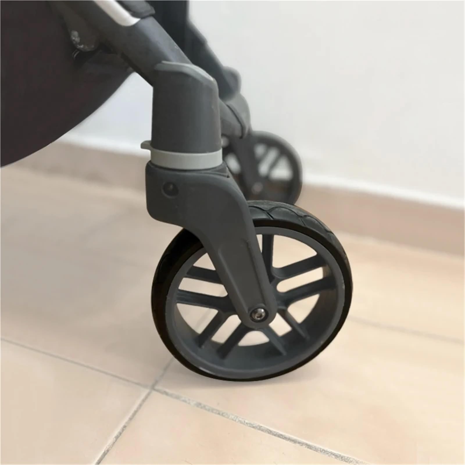 Pneu de poussette compatible avec Uppababy Vista V1 V2 Roue avant de poussette sans chambre à air PU Accessoires de rechange pour poussette