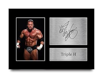 セール中…トリプルH直筆サイン入り超特大写真…Triple H…プロレスラー… セール中…トリプルH直筆サイン入り超特大写真…Triple H