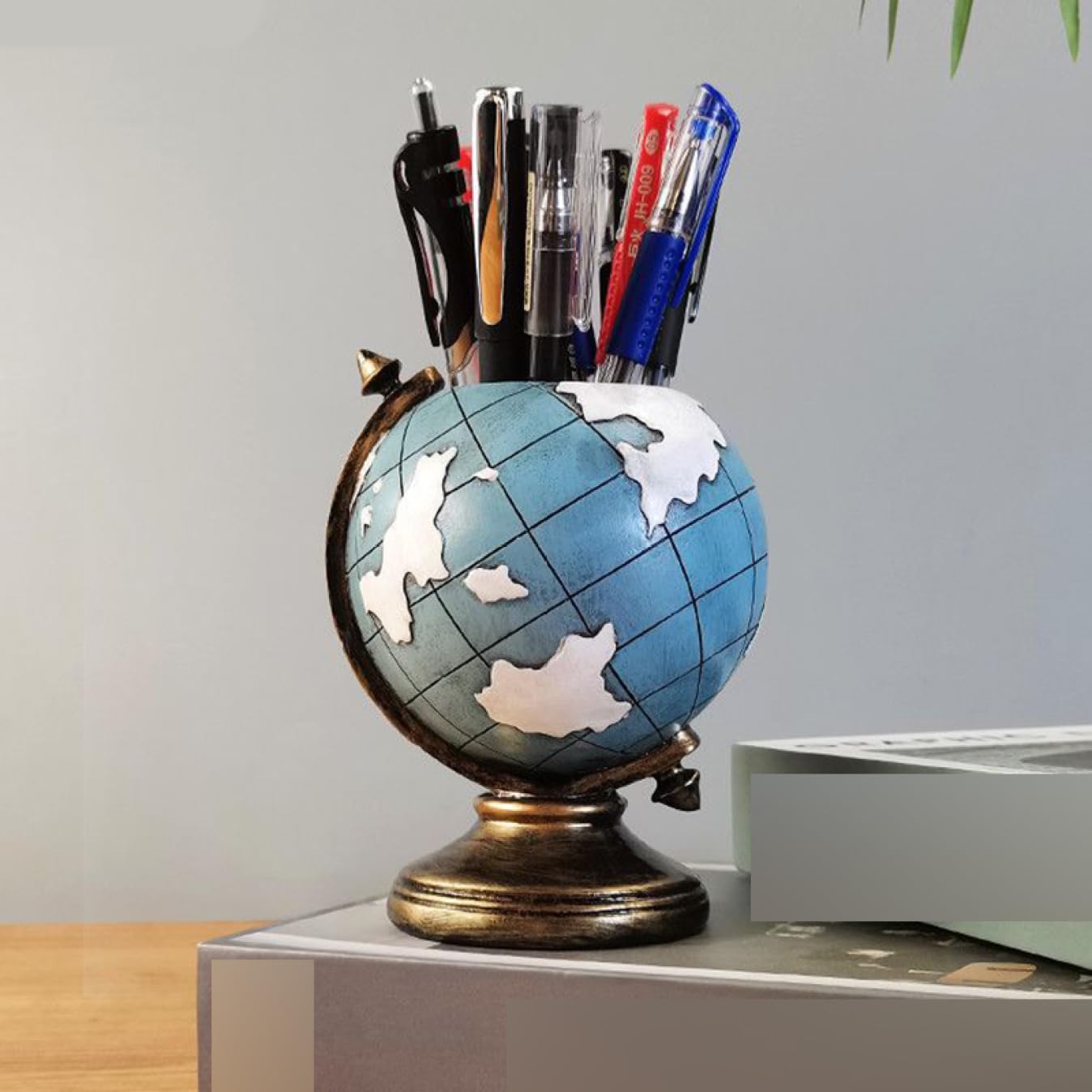 Amazon.co.jp: [dhiuebc] 地球儀型 置物 地球儀 ペン F ホルダー 卓上  