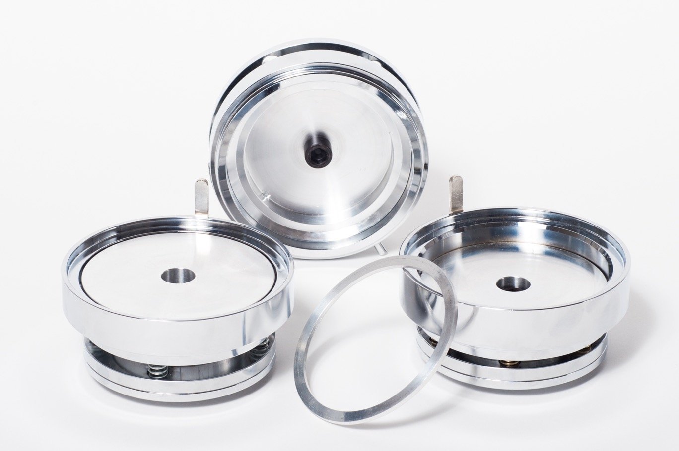 ChiButtons 100mm (4") Interchangeable Round Die Moulds-S1 + Free Pin Button Components (100 sets)