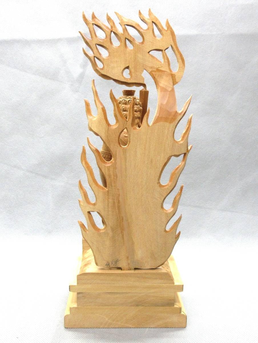 Amazon｜総白檀 不動明王立像 4.5寸｜仏像 オンライン通販