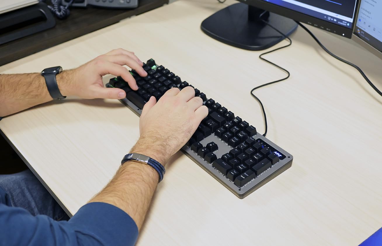 adj Klawiatura mechaniczna BRYCK USB MECHANICAL KEYBOARD