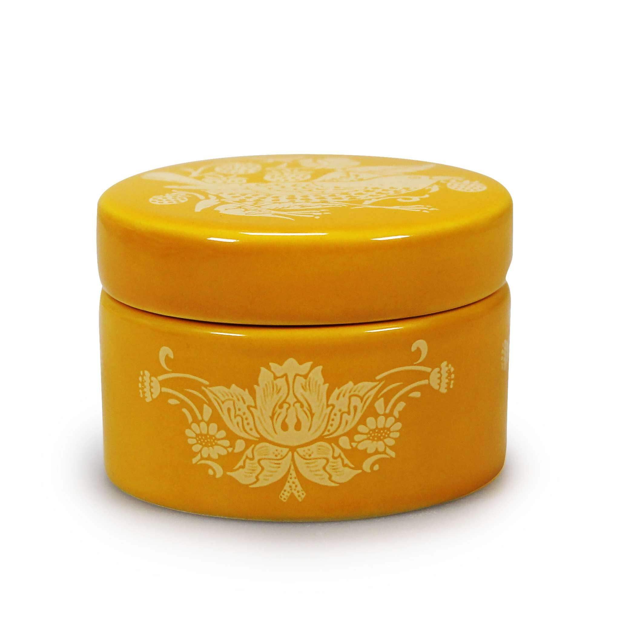 Half Moon Bay Quince Yellow/White | Strawberry Thief By Acs William Morris | | 3 X 2.5 Inch | Stoneware Decorative Trinket Box