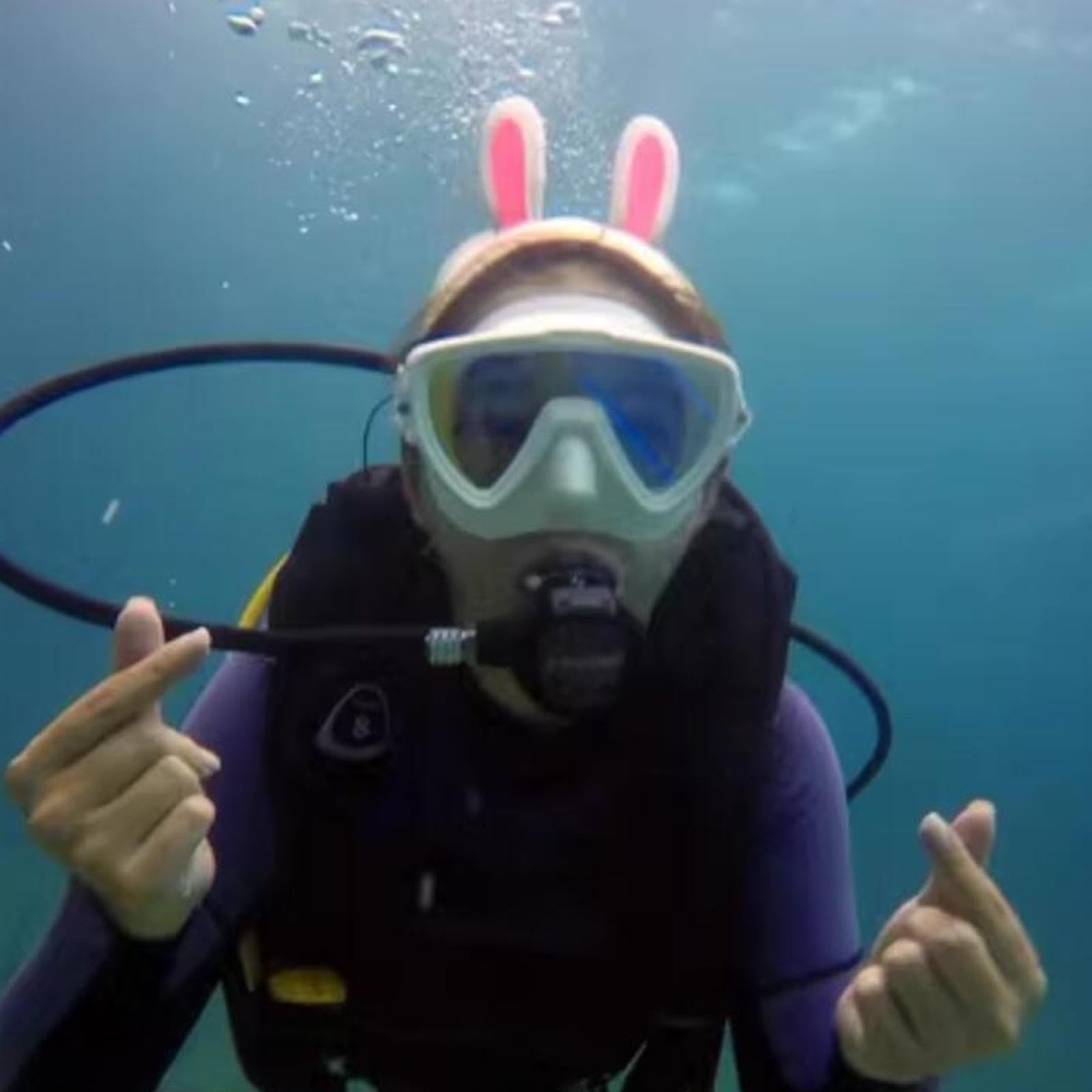 Capucha de buceo de conejo de dibujos animados de neopreno de 3 mm para esnórquel, kayak, invierno, S, rosa y blanco