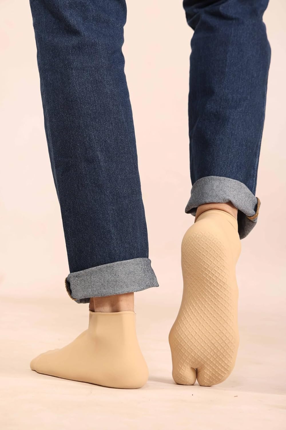 EZRI waterproof Rubber Socks, Anti Crack Gel Heel Ankle Length And Foot Protector Moisturizing Socks for Foot Care,Pain Relief for Men And Women(1 PAIR) (SKIN BROWN) (MEDIUM) 1