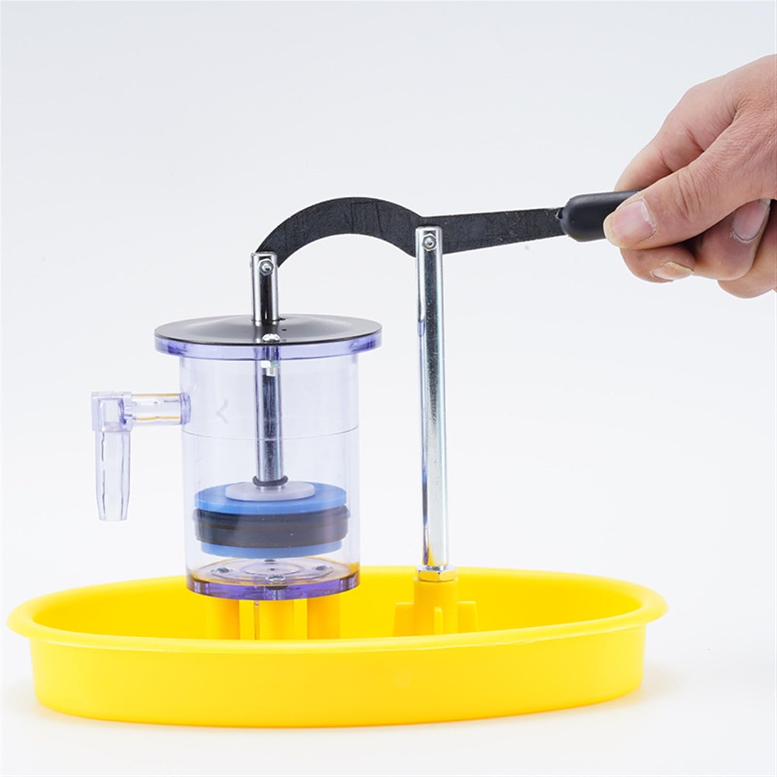 Modelo de bomba de agua interactivo para resolver dudas de física e hidráulica