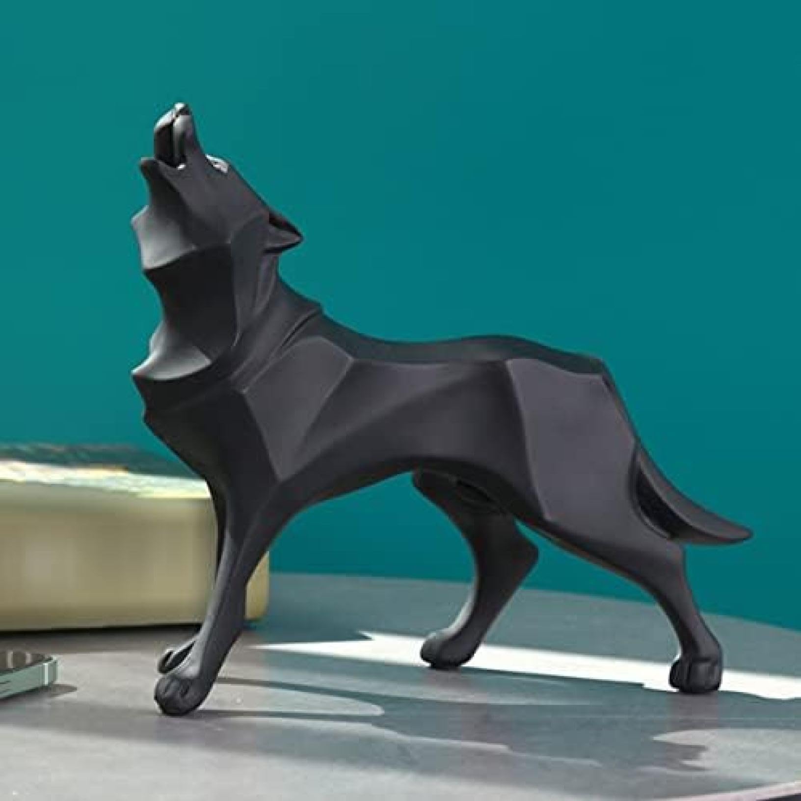 Amazon.co.jp: オブジェ 置物 インテリア 幾何学 抽象的 狼の置き物 狼