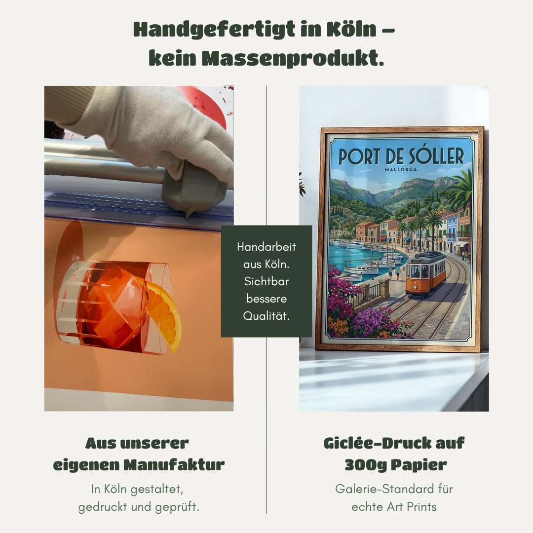 MJ-GRAPHICS® Wandbild Hafen Tram Poster Port Soller Kunstdruck mediterran Bilder Landschaft Deko Sommer Stadtbild Palmen Wanddeko Wohnzimmer Retro Vintage 50x70 mit weißem Rahmen