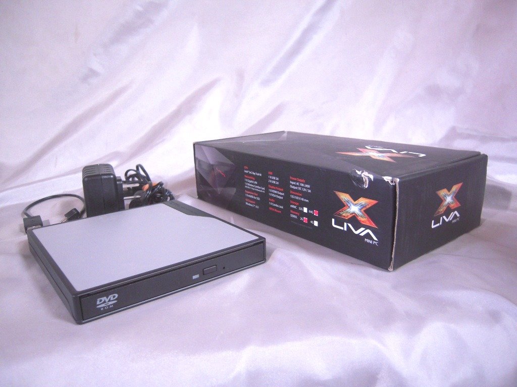 Amazon | ECS 小型ベアボーンPC LIVA X PC KIT メモリ2GBモデル LIVAX