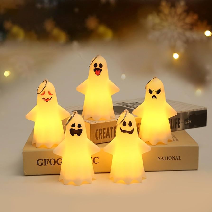 蓄光パーツ*おばけ*ハロウィン* ハロウィン 暗闇で光る チャーム ゴースト29mm 1個 大きめ 蓄光