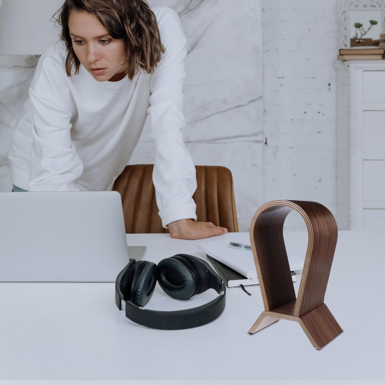 Supporto Cuffie in Noce, Stabile, per Esposizione e Ordine