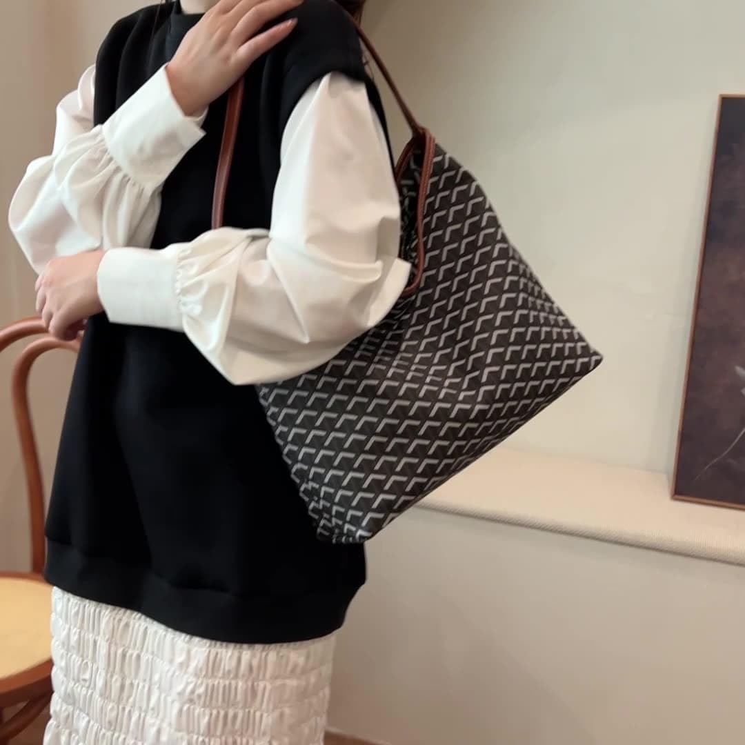 Geometric pattern shoulder bag, large capacity shoulder bag, brown trim, stylish women's crossbody bag - Image 3