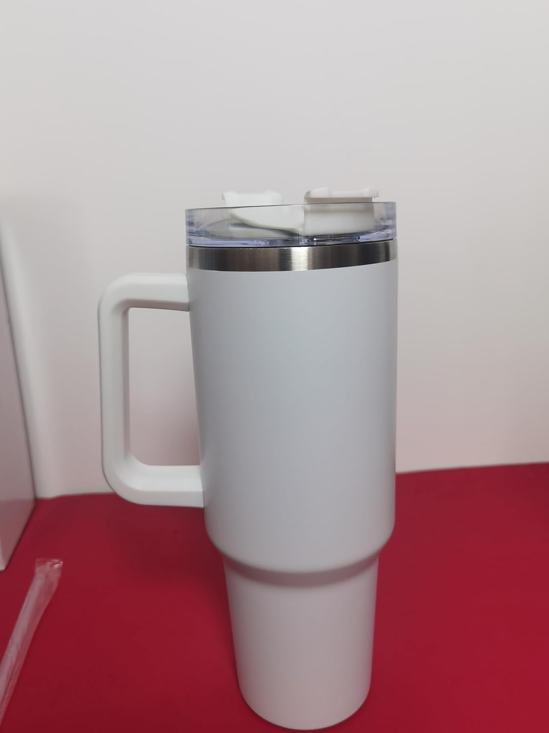 Insulated Travel Tumbler, 40oz, Stainless Steel Double Wall Vacuum, with Handle, Lid and Straw (White) - Image 2