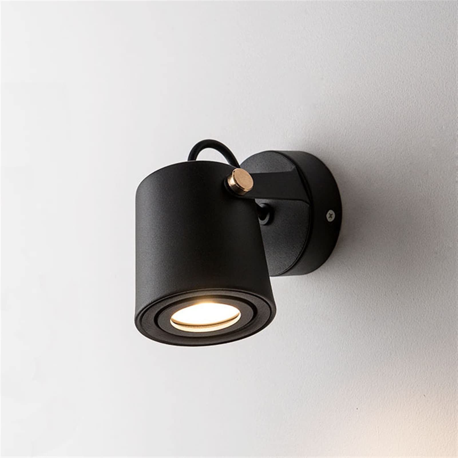 Apliques de pared modernos para iluminar tu salón con elegancia blanca 8