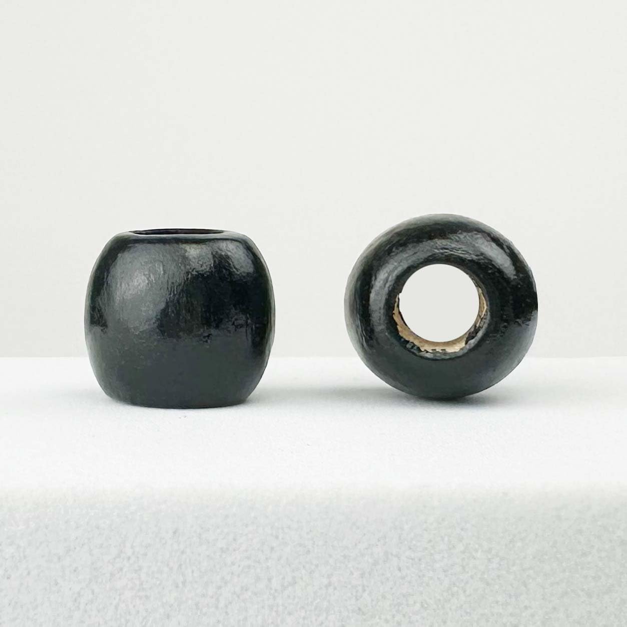 500 cuentas de madera de color marrón, marrón oscuro, negro y marfil de color blanco, 12 mm x 10 mm de diámetro, 5,5 mm de diámetro