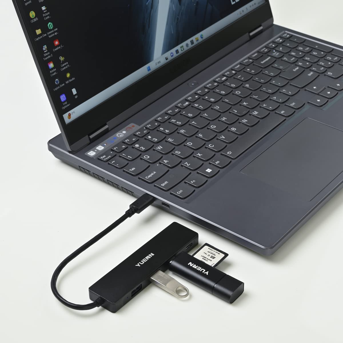 USB-C 4 Port Hub With 2 USB 3.0 & 2 USB-C Ports - Metal Adapter For Laptop, Tablet, Phone