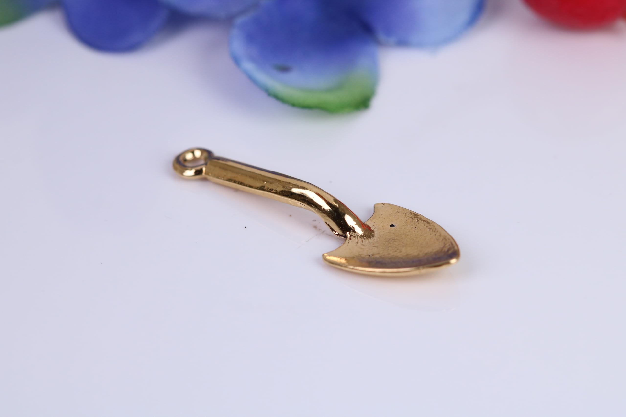 Zawieszka do łopaty ogrodowej wykonana z litego odlewu żółtego złota, brytyjska cecha probiercza, 0, Metal Żółte złoto